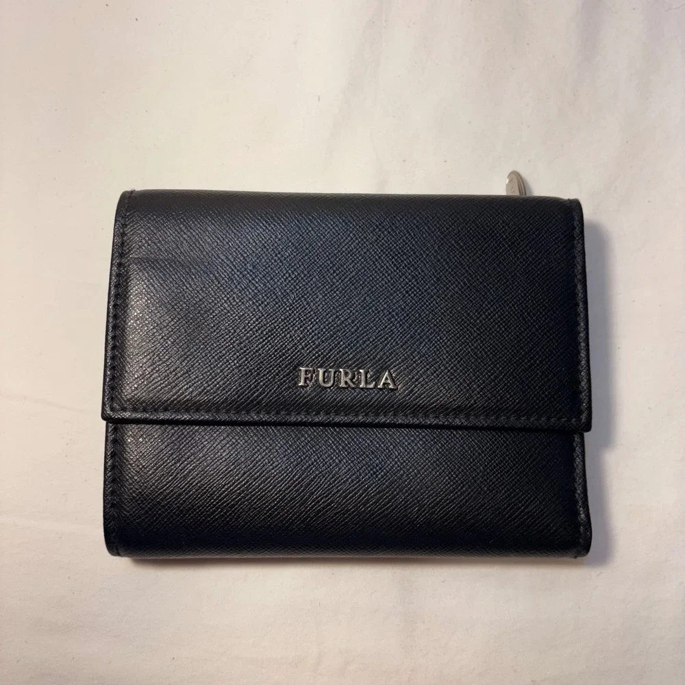 Furla Black Textured Leather Tri Fold Wallet Coin Pocket Card Slots Snap Closure